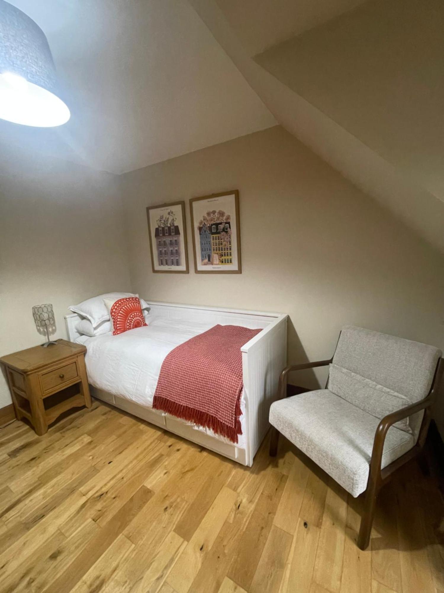 Head In The Skye - Healabhal Cottage Ose Εξωτερικό φωτογραφία